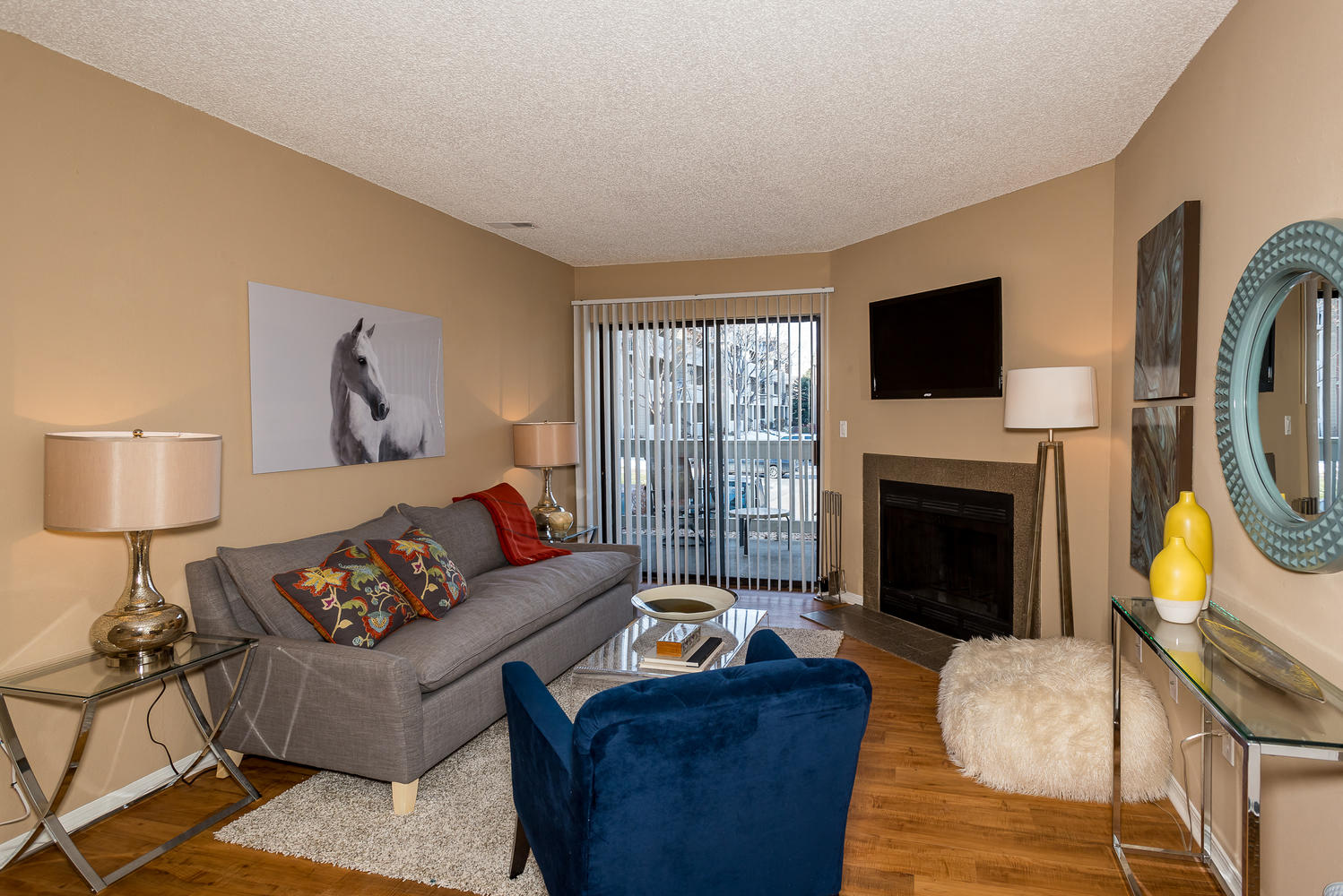 Apres Apartment Homes Image 8